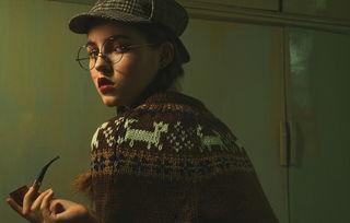 女生福尔摩斯吃瓜,揭秘女性社交新现象