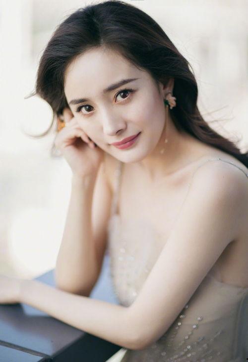 明星乳头照片大全图片,私密瞬间大公开