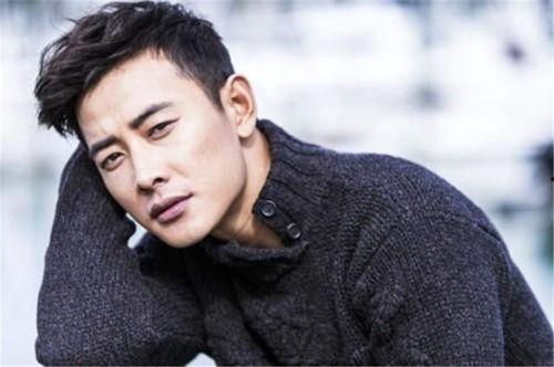 明星情感,爱恨情仇的华丽演绎