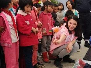 娱乐圈留守儿童爆料,揭秘明星背后的孤独成长历程