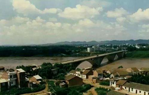 曾经的广西博白网红,从田间地头到网络红人的蜕变之路