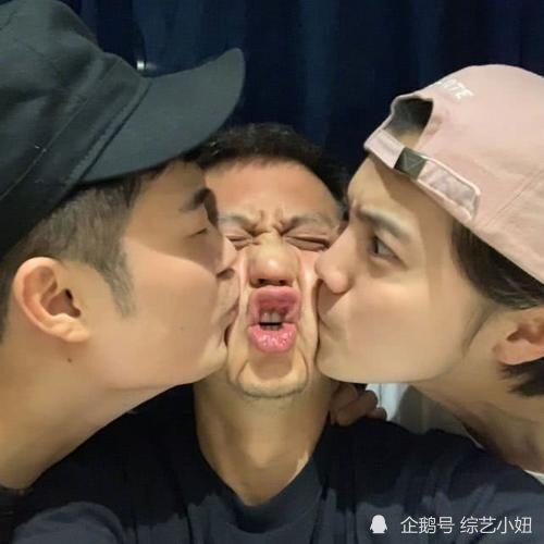 搞怪吃瓜头像男真人,揭秘网络红人的真实生活